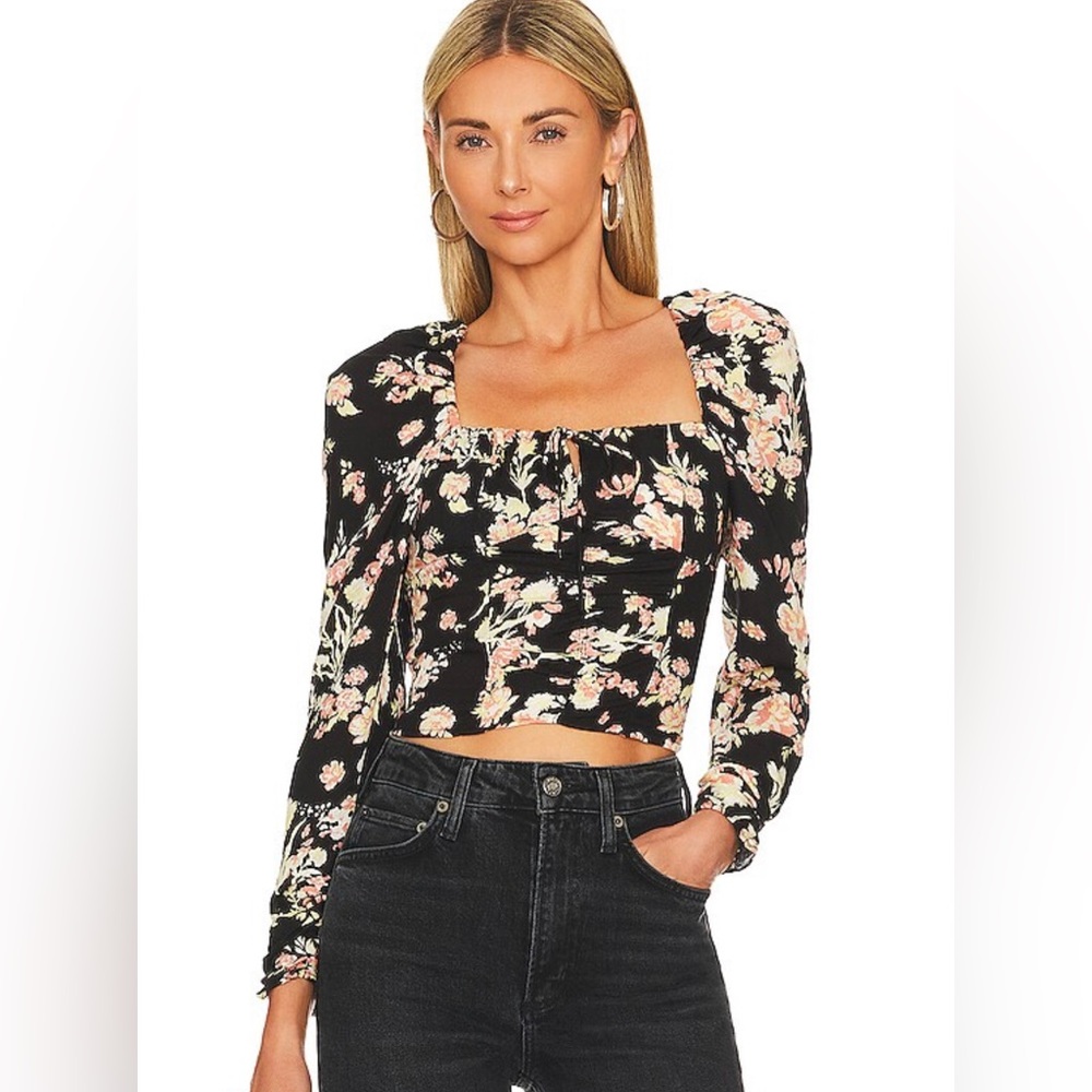 31. Hilary Printed Top in Black Combo - Picture 2 of 7